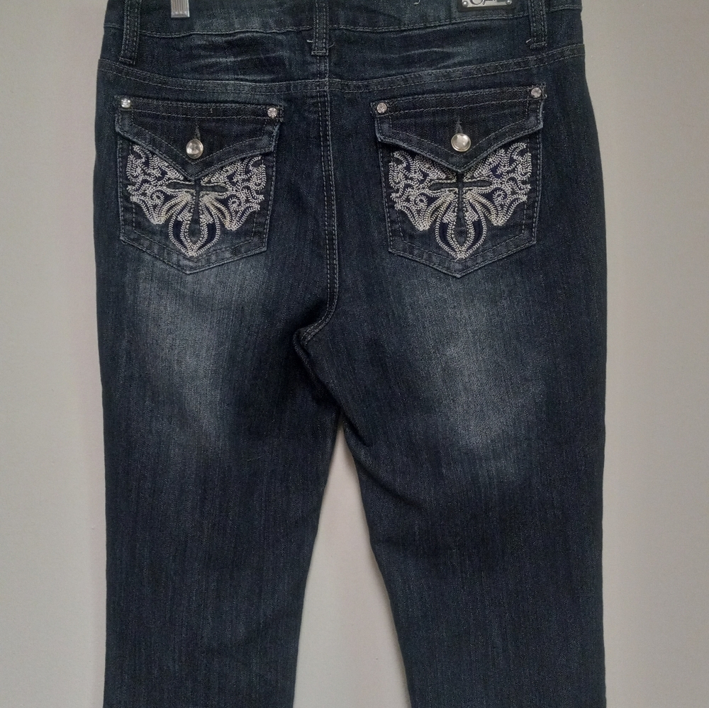 Earl Size 10 Denim Capri Jeans Embellished Stretch Darkwash